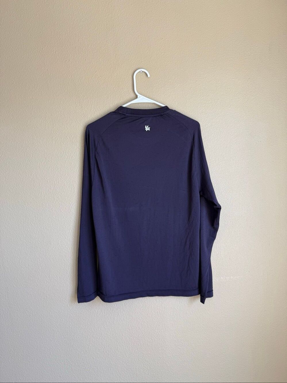 YoungLA Long Sleeve Shirt NWT - Picture 2 of 3